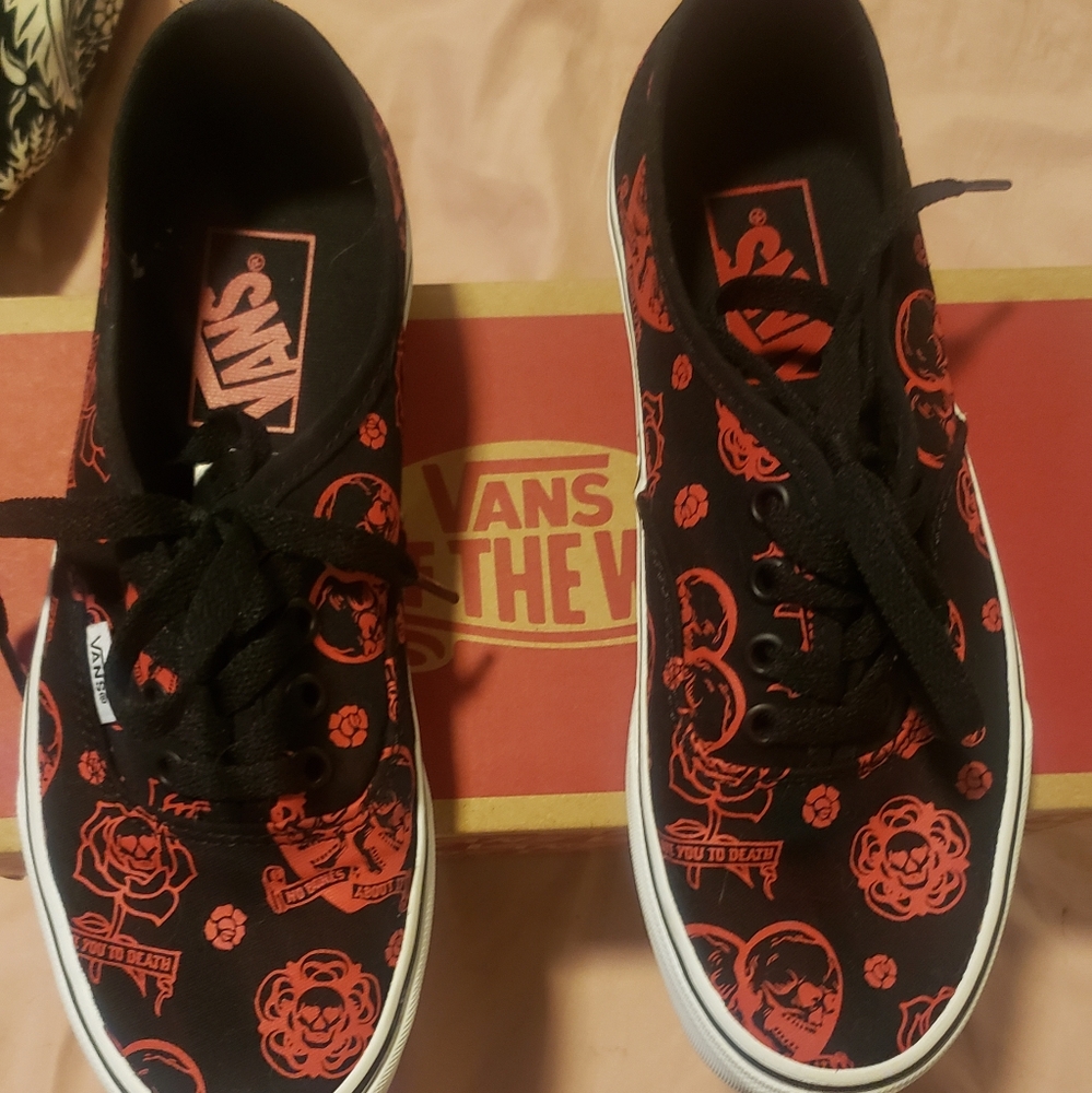 Brand new vans- love u to death